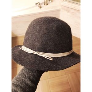 Anthropologie gray wool hat